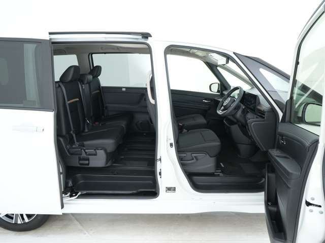 SERENA  WG 4WD