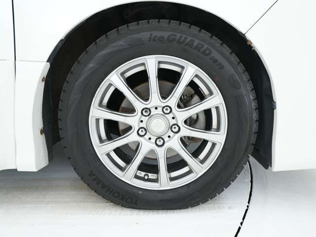 VOXY 4WD