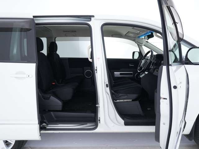 DELICA D:5 4WD