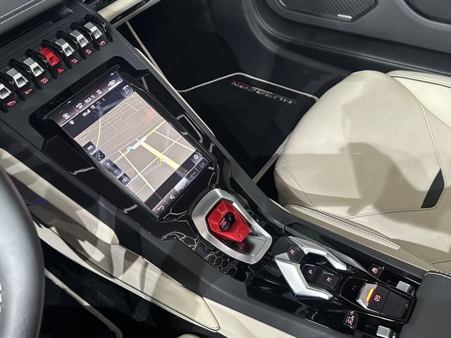 LAMBORGHINI HURACAN Spider