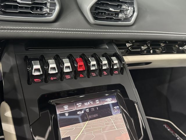LAMBORGHINI HURACAN Spider