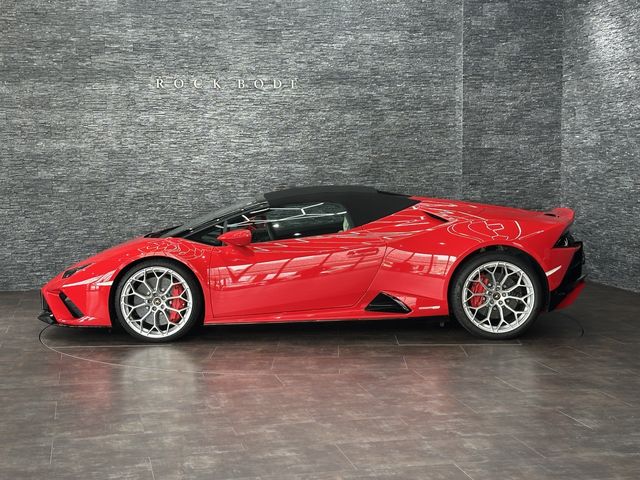 LAMBORGHINI HURACAN Spider