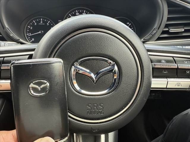 MAZDA3 FASTBACK