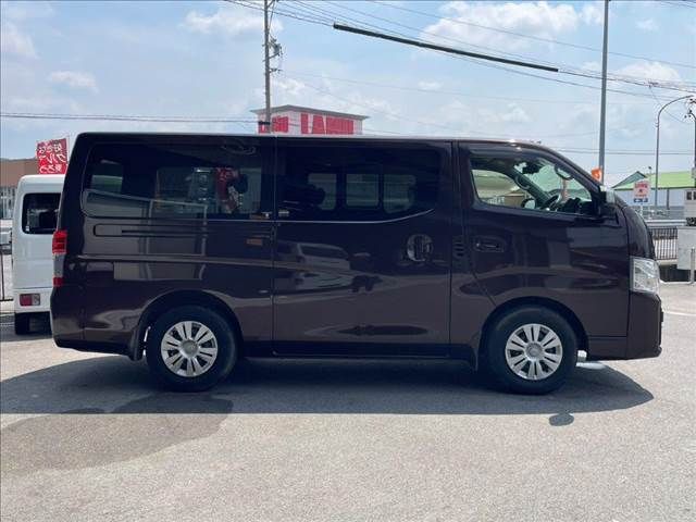 CARAVAN van 2WD