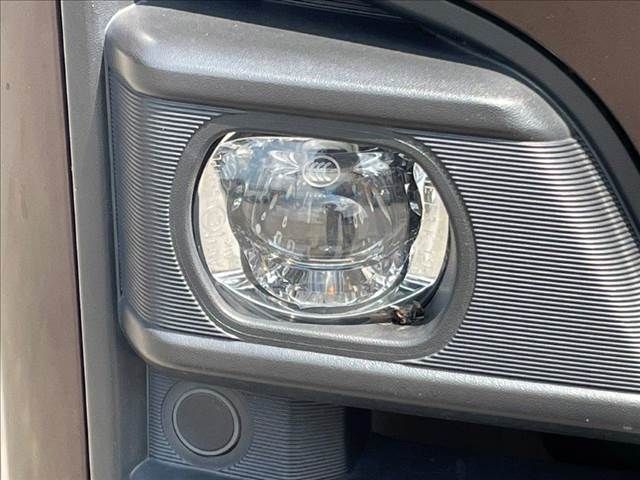 CARAVAN van 2WD