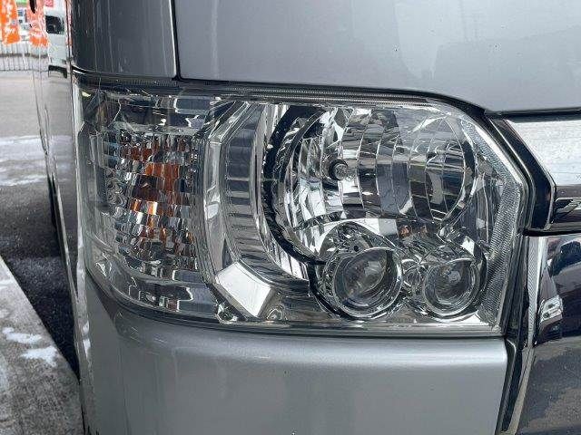 HIACE van 4WD