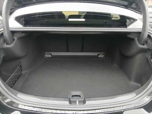 MERCEDES BENZ C class sedan