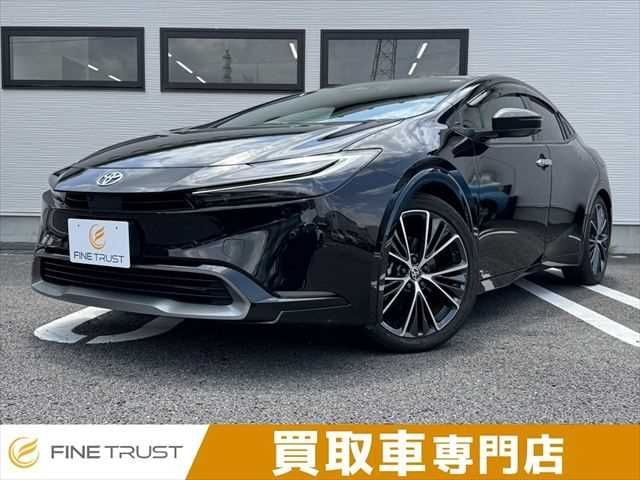 PRIUS 4WD