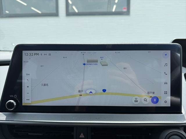 PRIUS 4WD