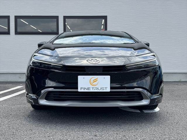 PRIUS 4WD