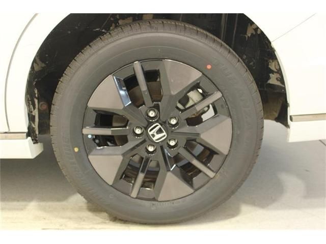 STEPWAGON SPADA 4WD