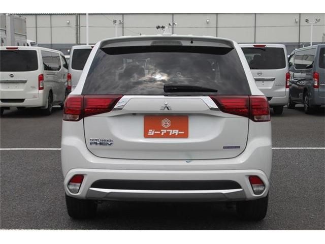 OUTLANDER PHEV