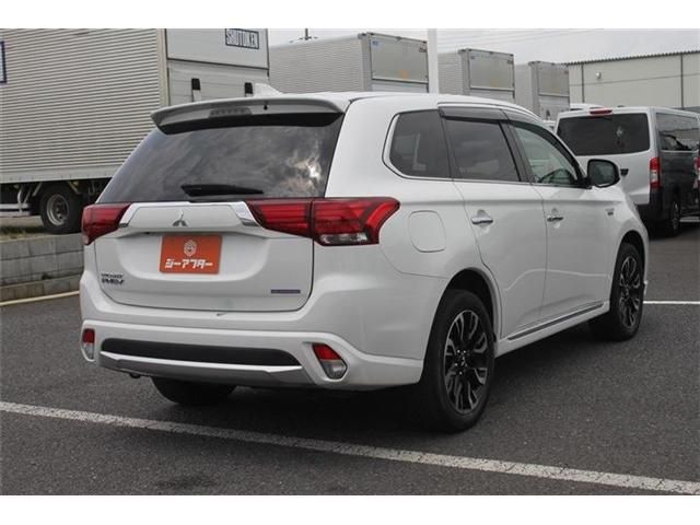 OUTLANDER PHEV