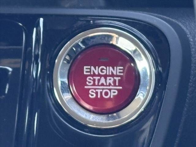 N BOX SLASH