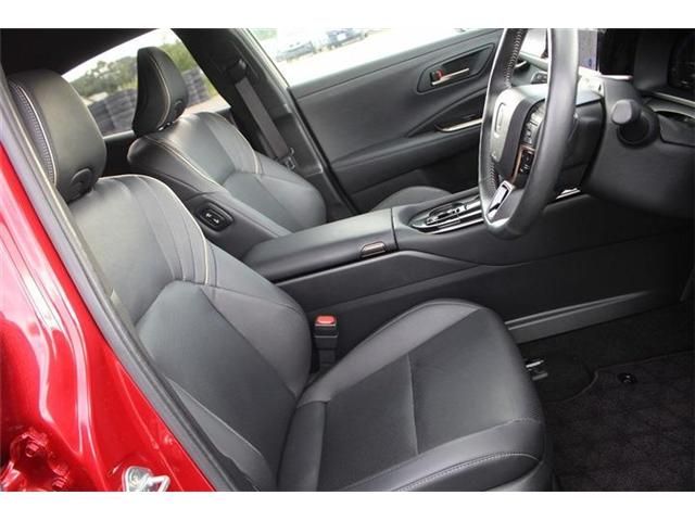 CROWN SPORT