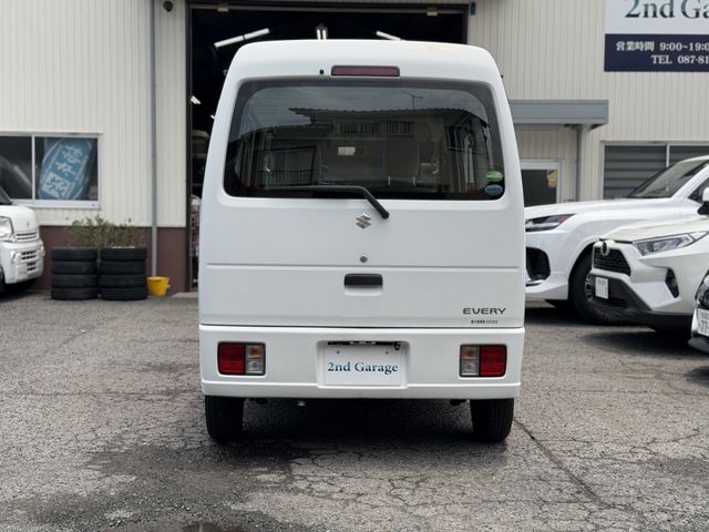 EVERY van 4WD