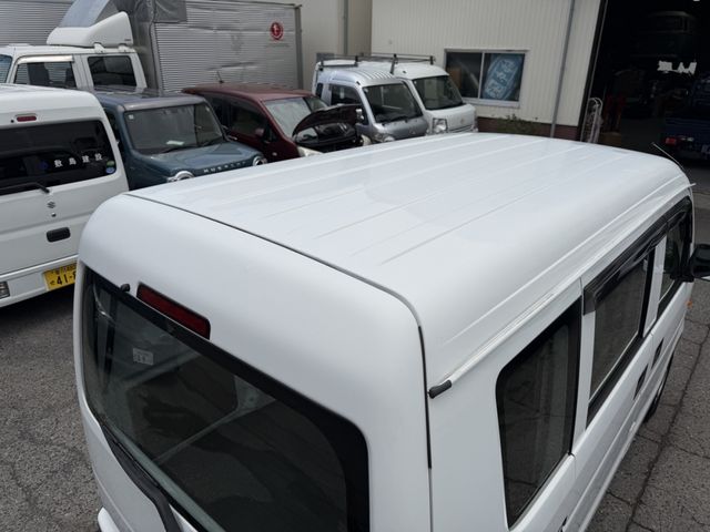 EVERY van 4WD