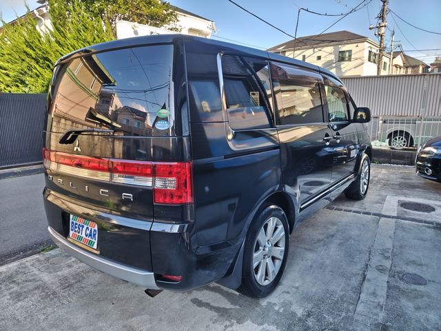 DELICA D:5 2WD