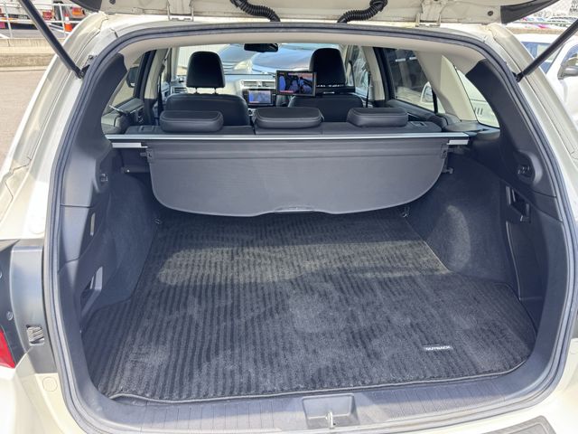 LEGACY OUTBACK