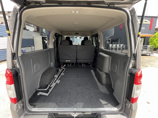 NV350 CARAVAN