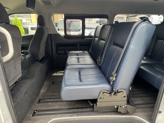 HIACE wagon