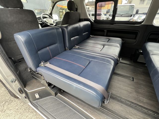 HIACE wagon