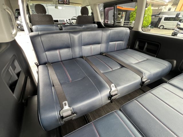 HIACE wagon