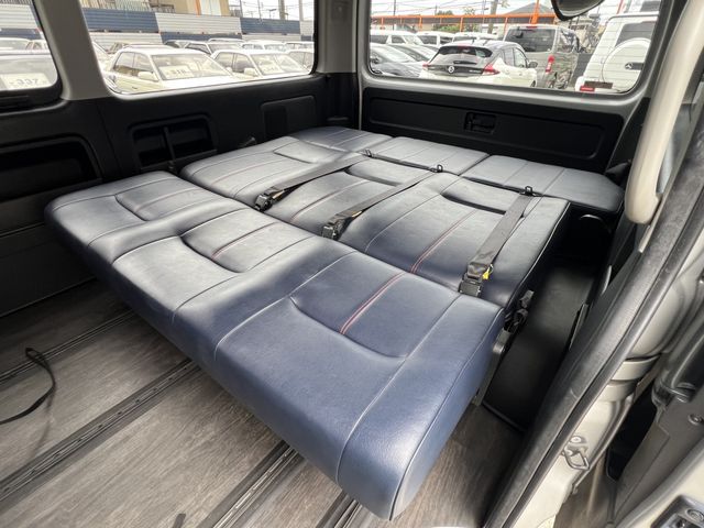 HIACE wagon