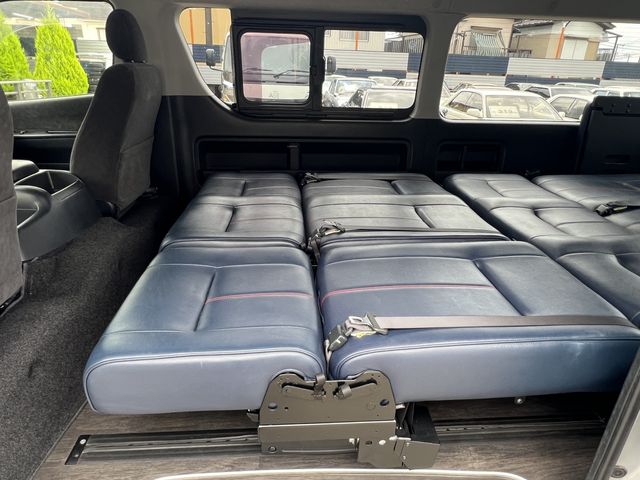 HIACE wagon