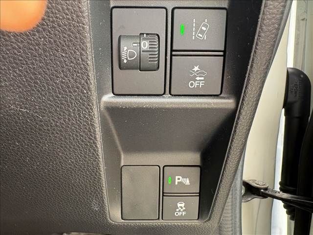N-VAN 4WD
