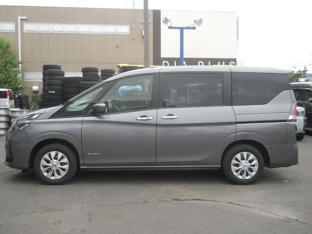 SERENA  S-HYBRID 4WD