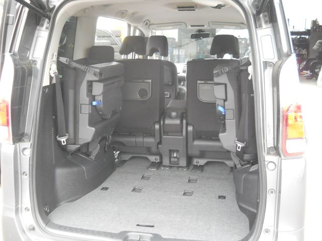SERENA  S-HYBRID 4WD