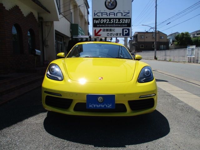 PORSCHE 718 CAYMAN