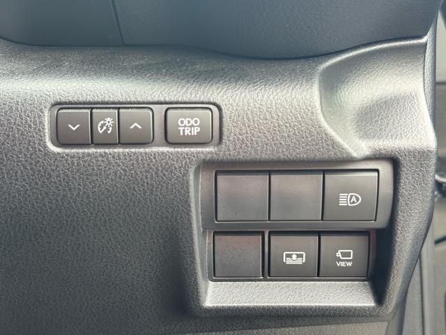 LEXUS IS300h