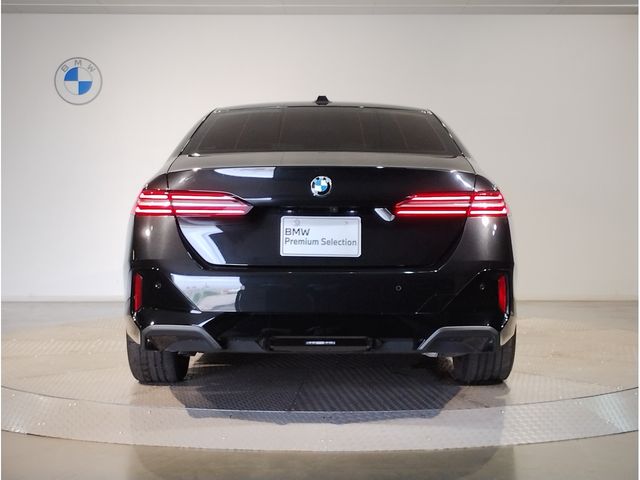 BMW 5series sedan