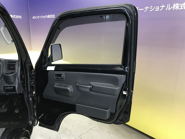 Super CARRY truck 4WD