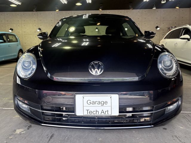 VOLKSWAGEN The BEETLE