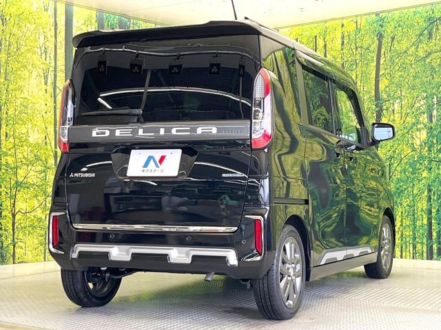 DELICA MINI