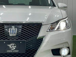 CROWN sedan hybrid