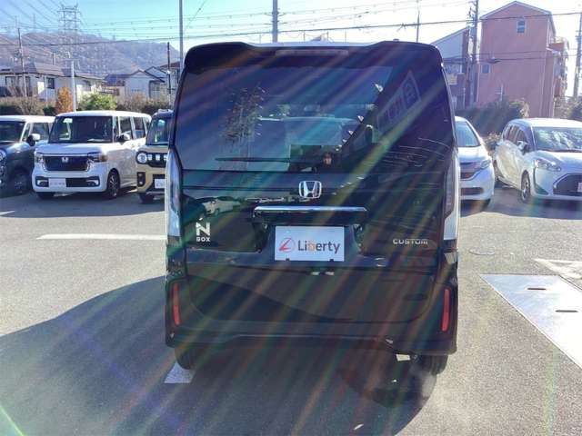 N BOX CUSTOM