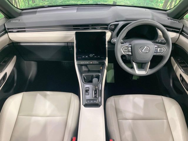 LEXUS LBX