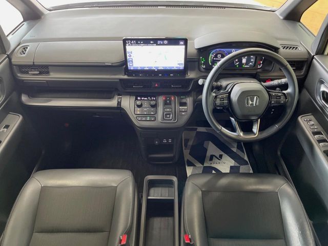 STEPWAGON e:HEV SPADA