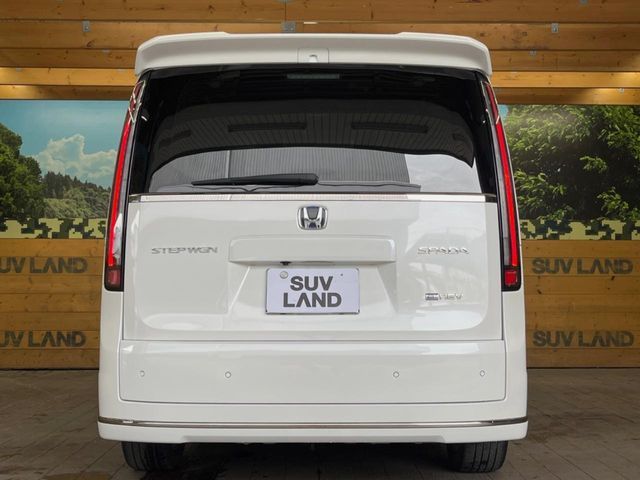 STEPWAGON e:HEV SPADA