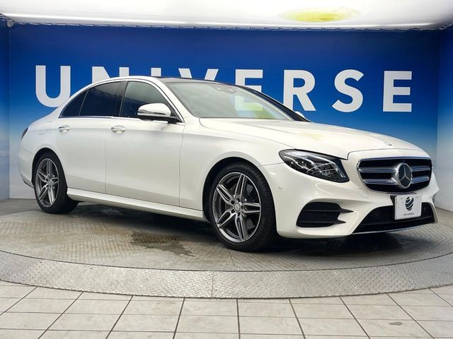 MERCEDES BENZ E class sedan