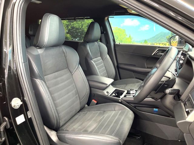 OUTLANDER PHEV