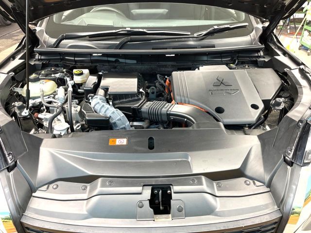 OUTLANDER PHEV