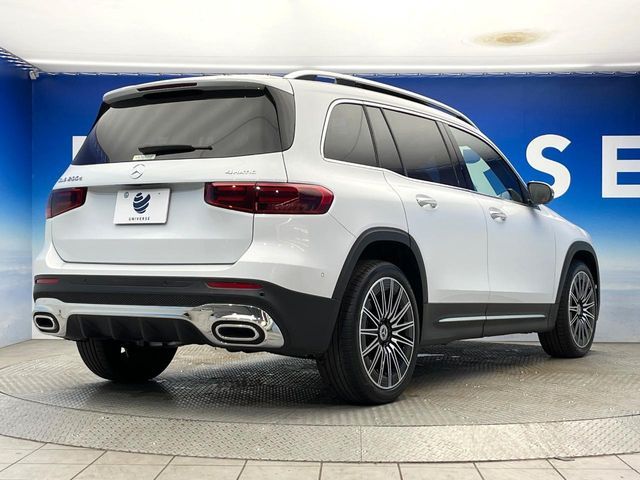 MERCEDES BENZ GLB