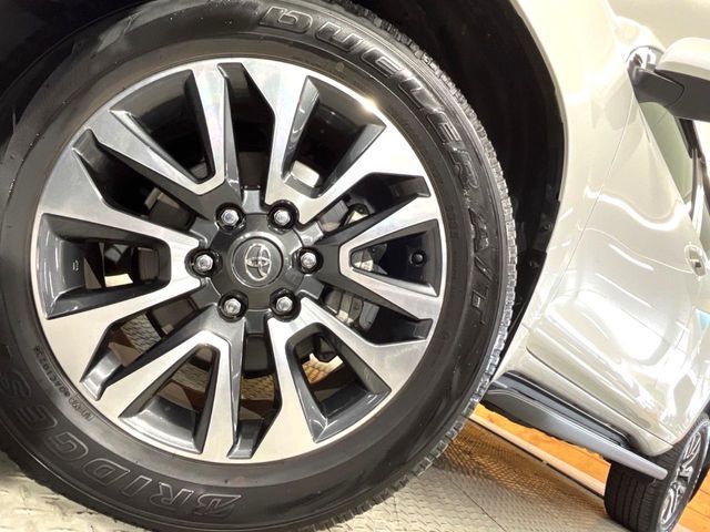 LANDCRUISER PRADO