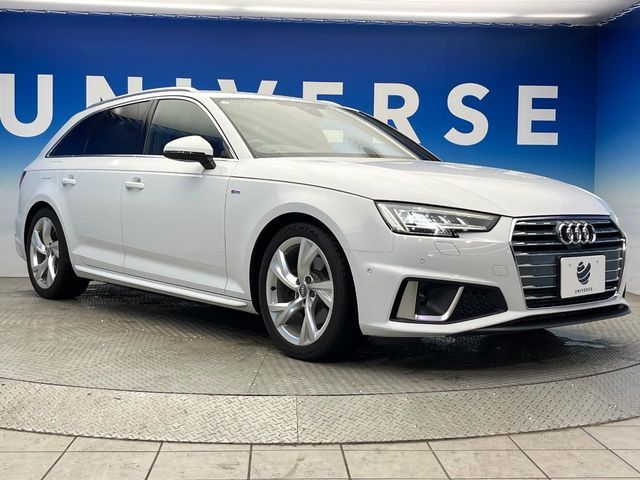 AUDI A4 AVANT