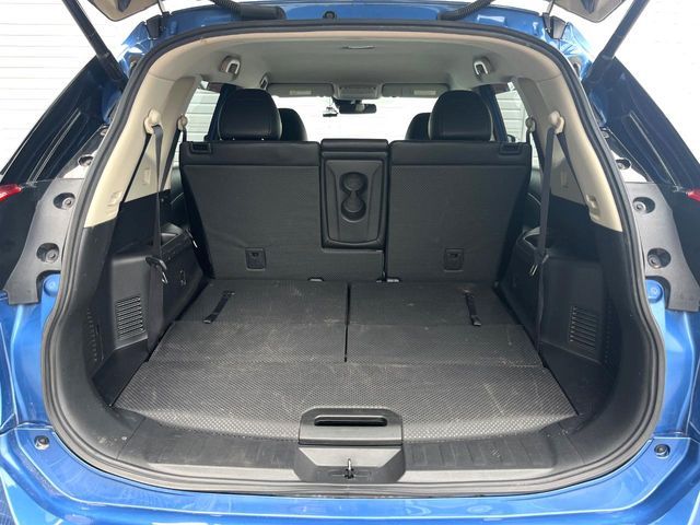 X-TRAIL 2WD
